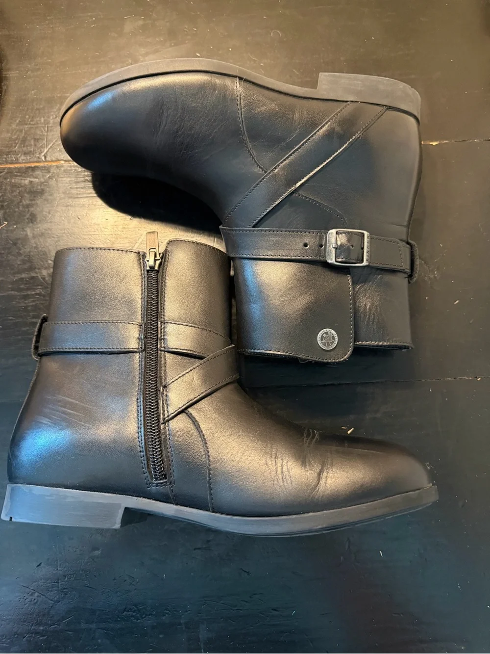 Birkenstock excellent preowned creasing